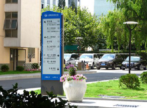  泰宁哪些因素影响宣传栏的制作？